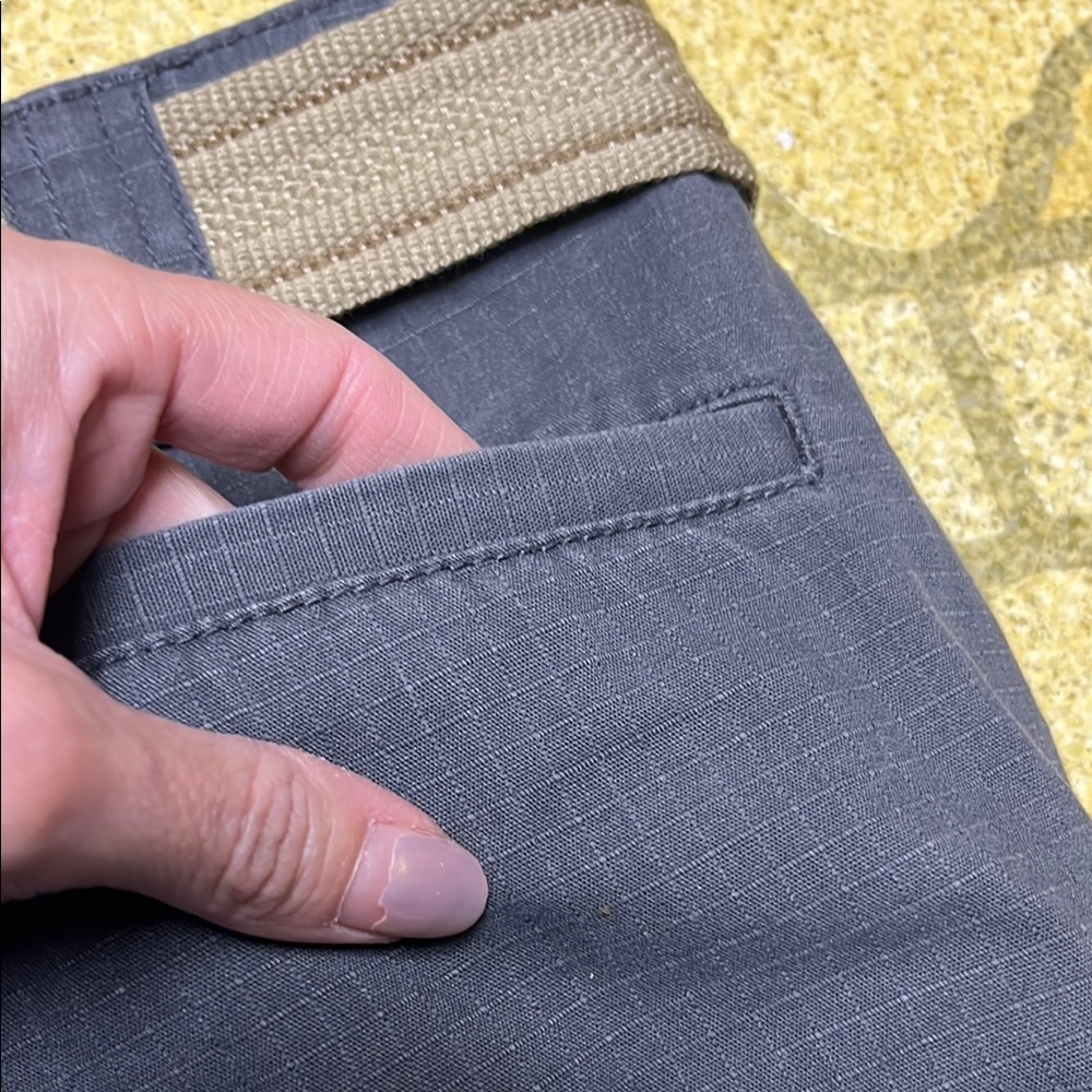EUC two Ranch Tough Gray and Blue Cargo Shorts - Picture 10 of 16